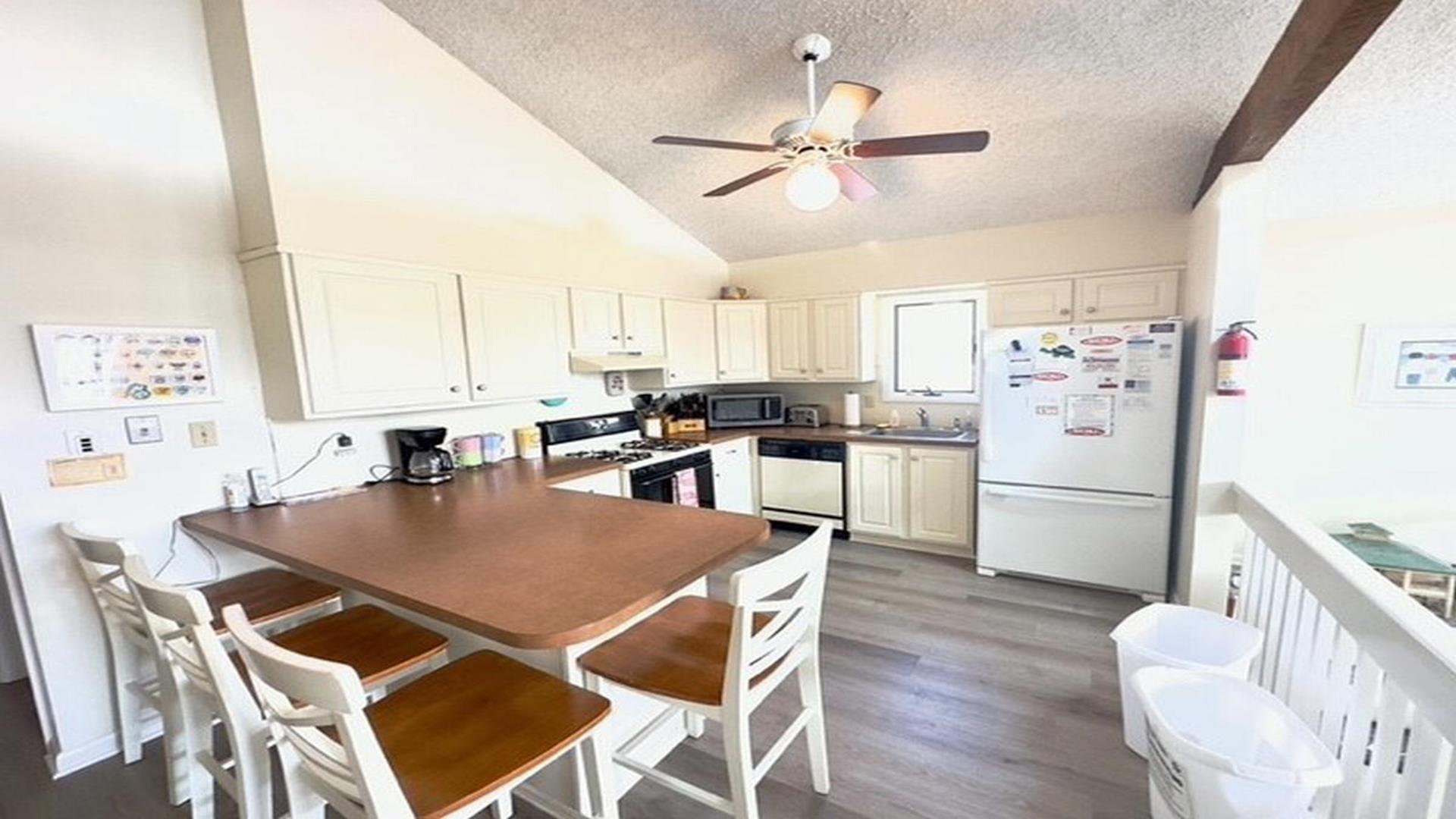37 74th Street, Sea Isle City (Beach Block)