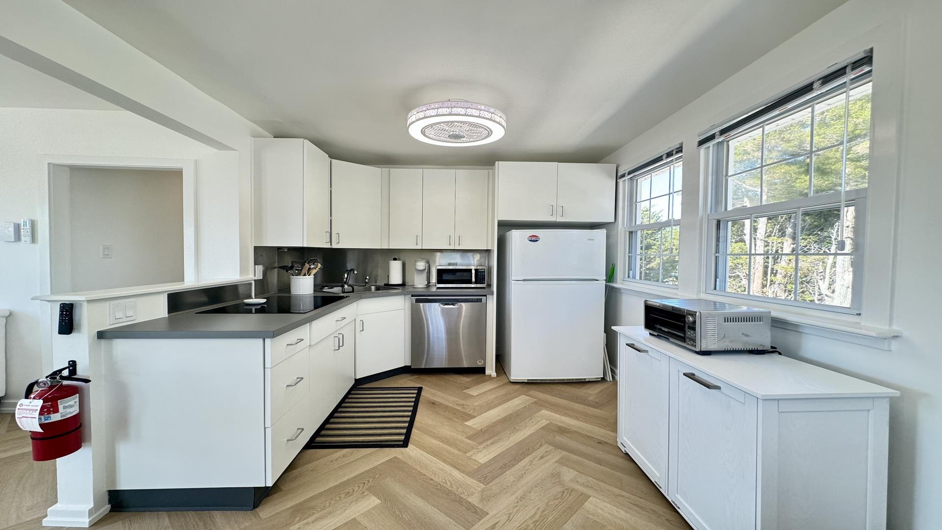 233 93rd Street, Stone Harbor (Center) - Picture 5