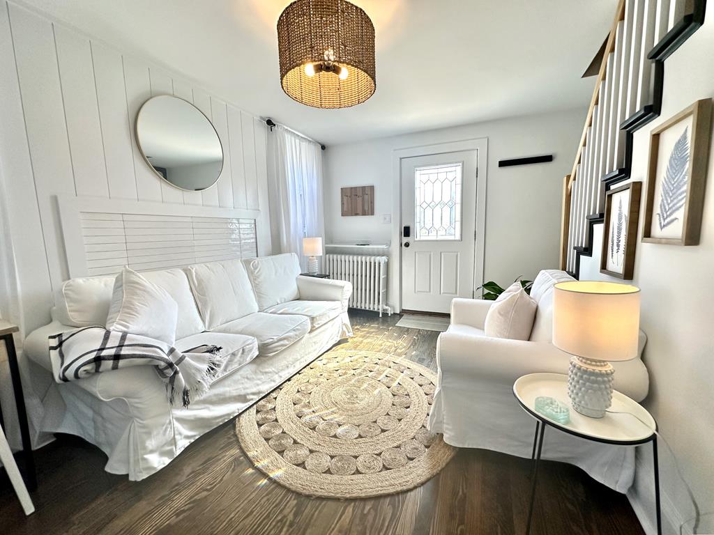 1207 Washington Street - Petite Retreat | Photo 14