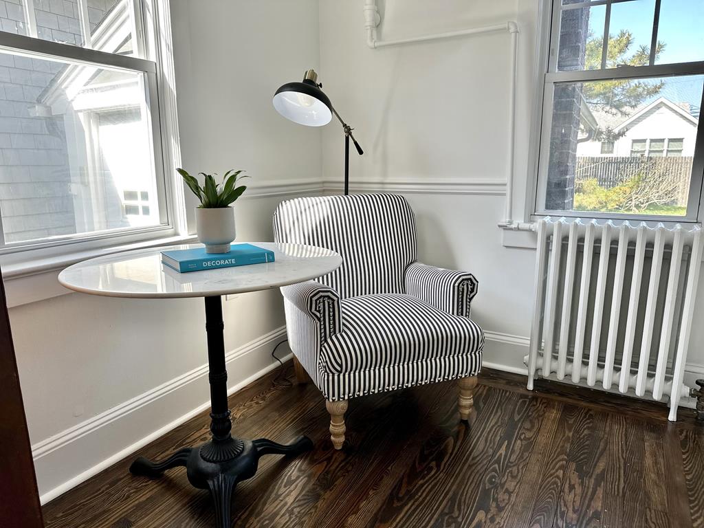 1207 Washington Street - Petite Retreat | Photo 18