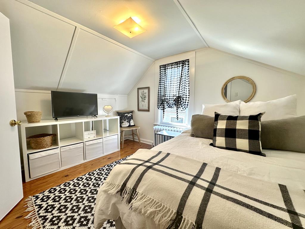 1207 Washington Street - Petite Retreat | Photo 27