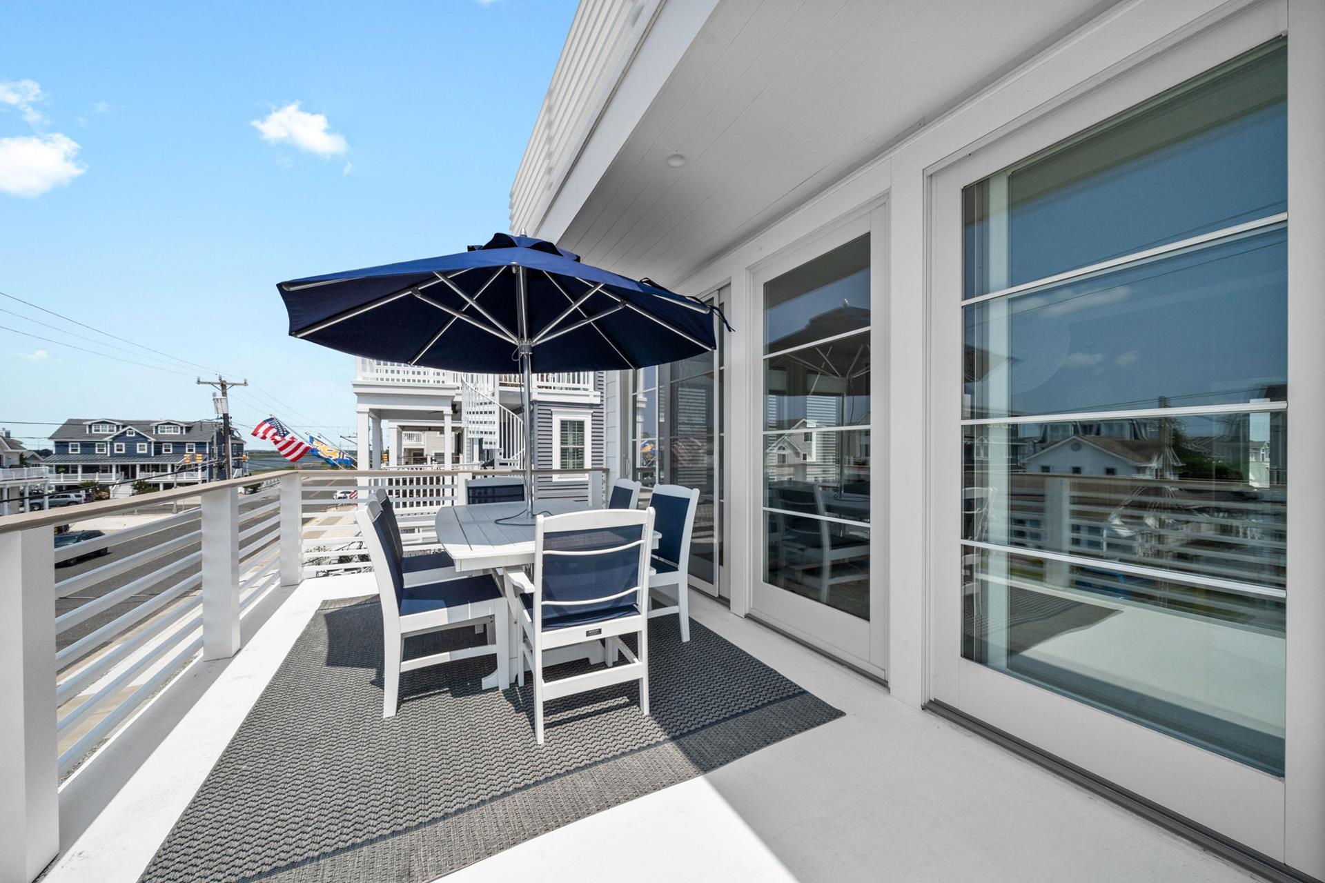 269 25th Street, Avalon | Vacation Rental | Ferguson Dechert Real