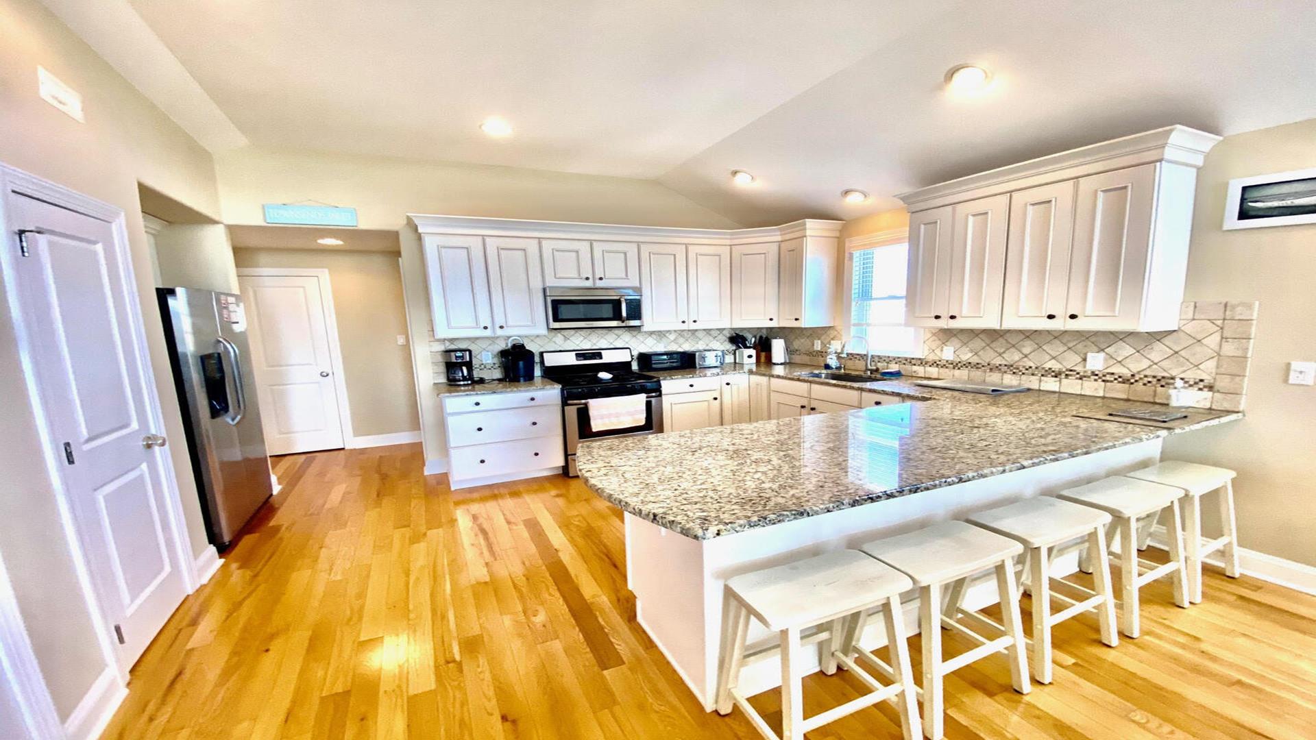 7708 Central Avenue, Sea Isle City (Center)