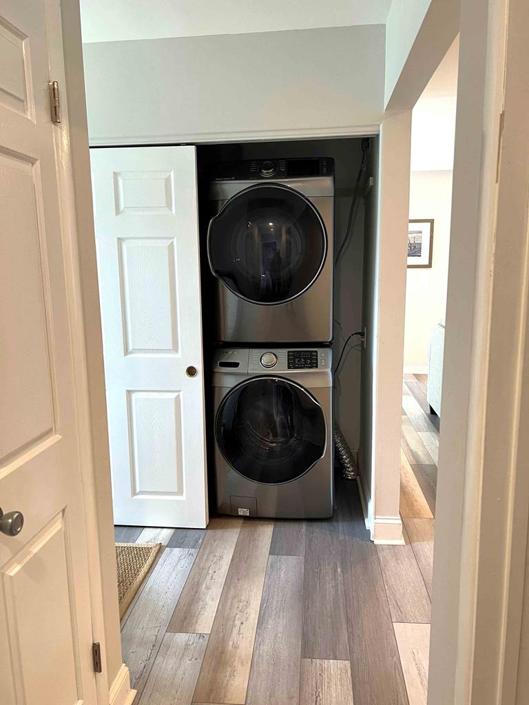 3 Bedroom, 2 Bathroom - 1021 Illinois Ave | Photo 15