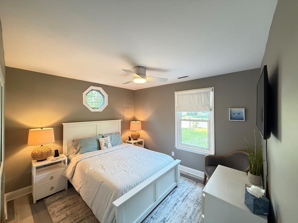 3 Bedroom, 2 Bathroom - 1021 Illinois Ave | Photo 21