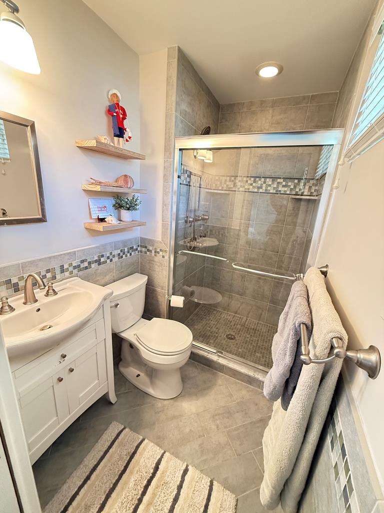 3 Bedroom, 2 Bathroom - 1021 Illinois Ave | Photo 29