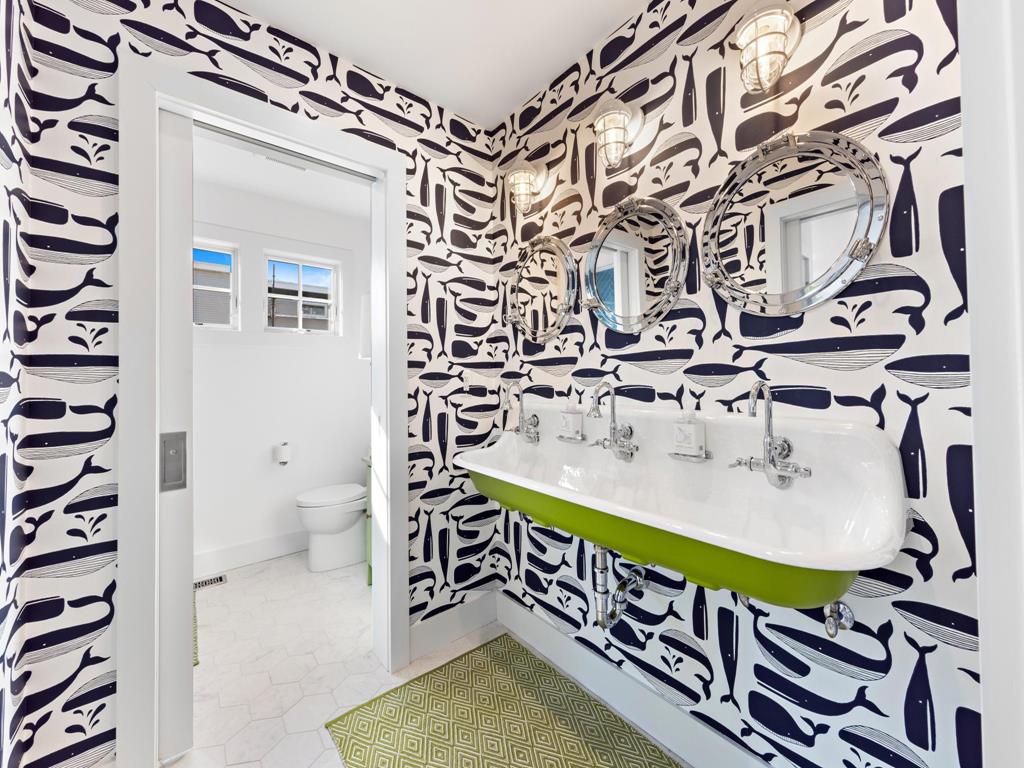 9200 Beach Avenue, Peahala Park (Ocean Side)