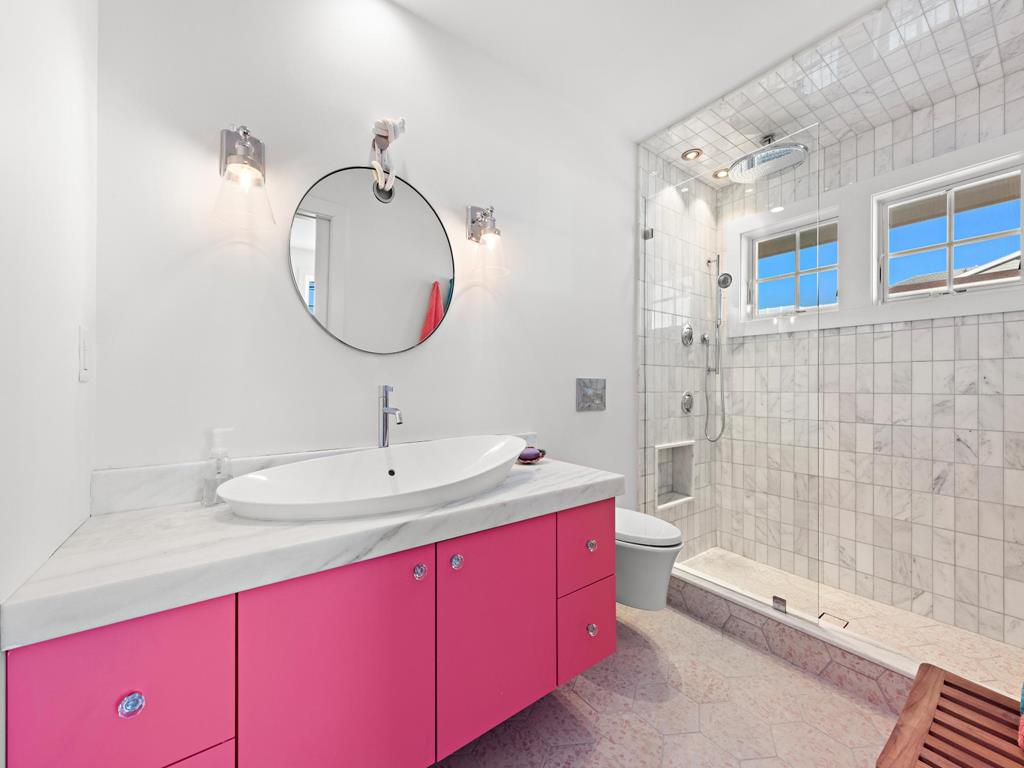 9200 Beach Avenue, Peahala Park (Ocean Side)