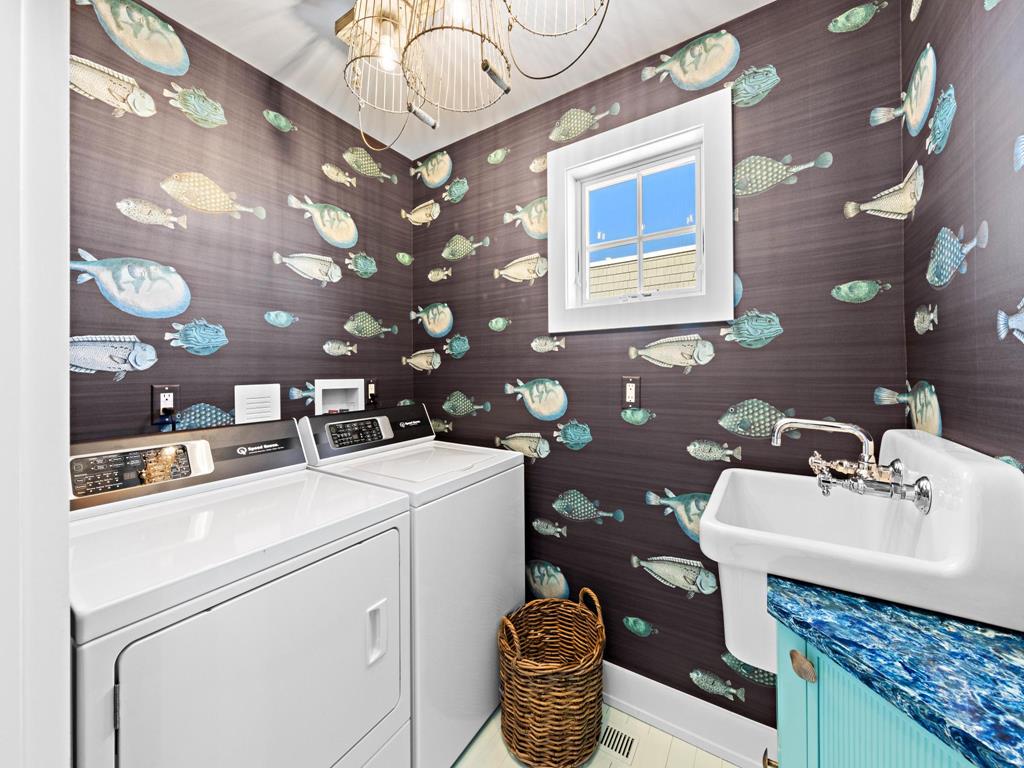 9200 Beach Avenue, Peahala Park (Ocean Side)