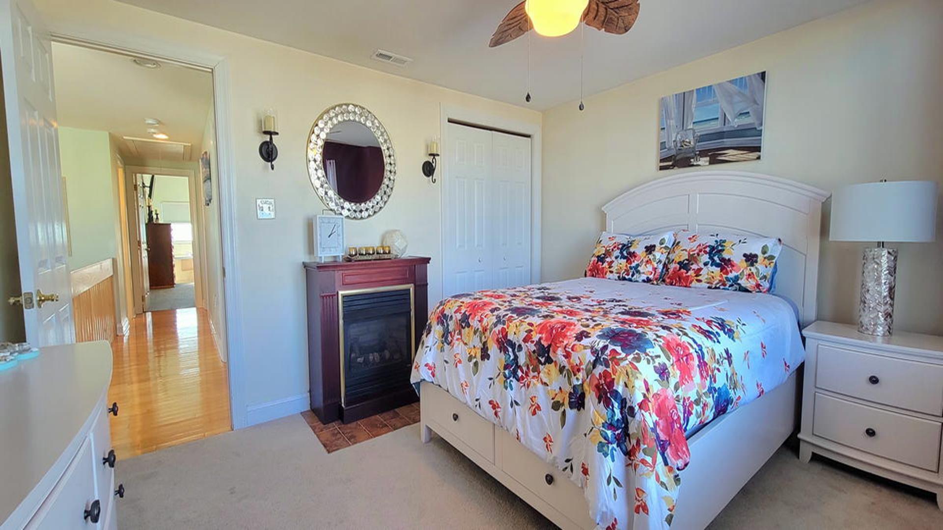 136 38th St, Sea Isle City (Beach Block)