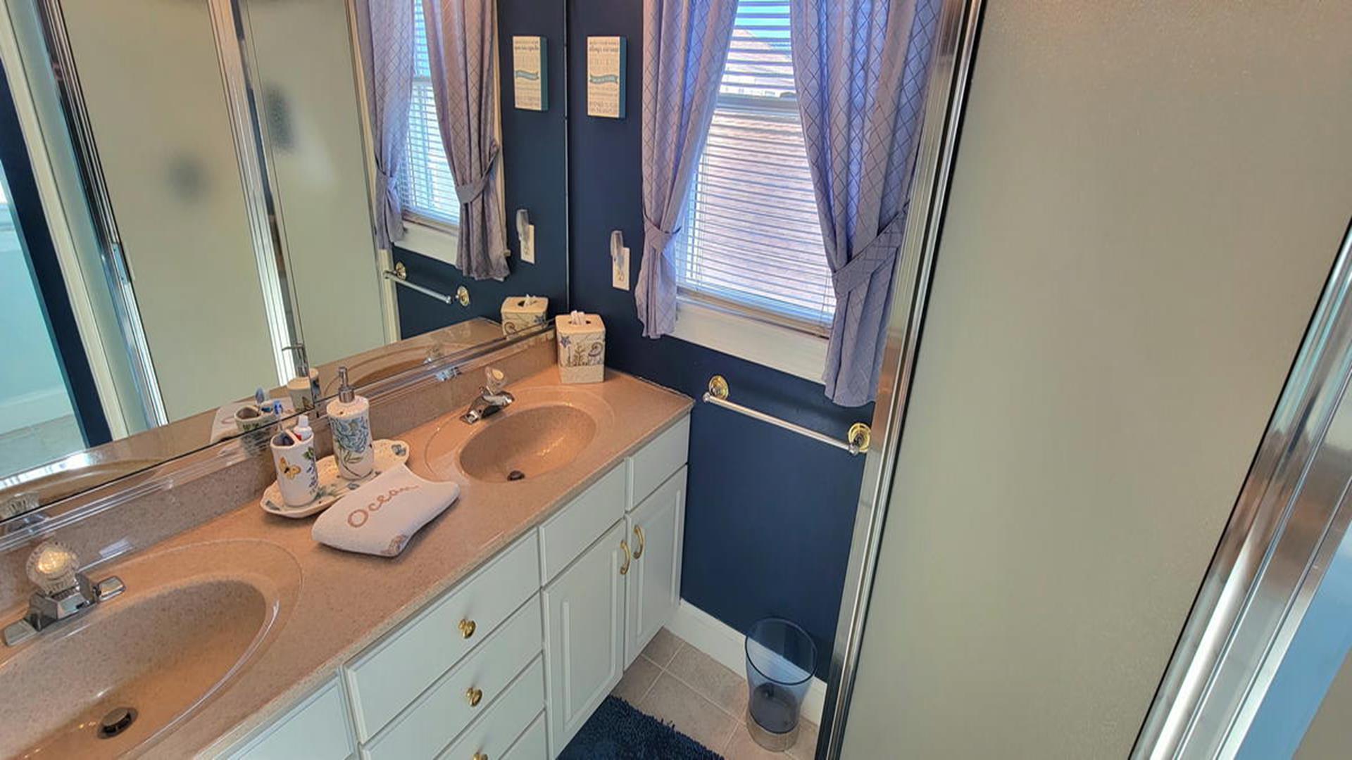 136 38th St, Sea Isle City (Beach Block)