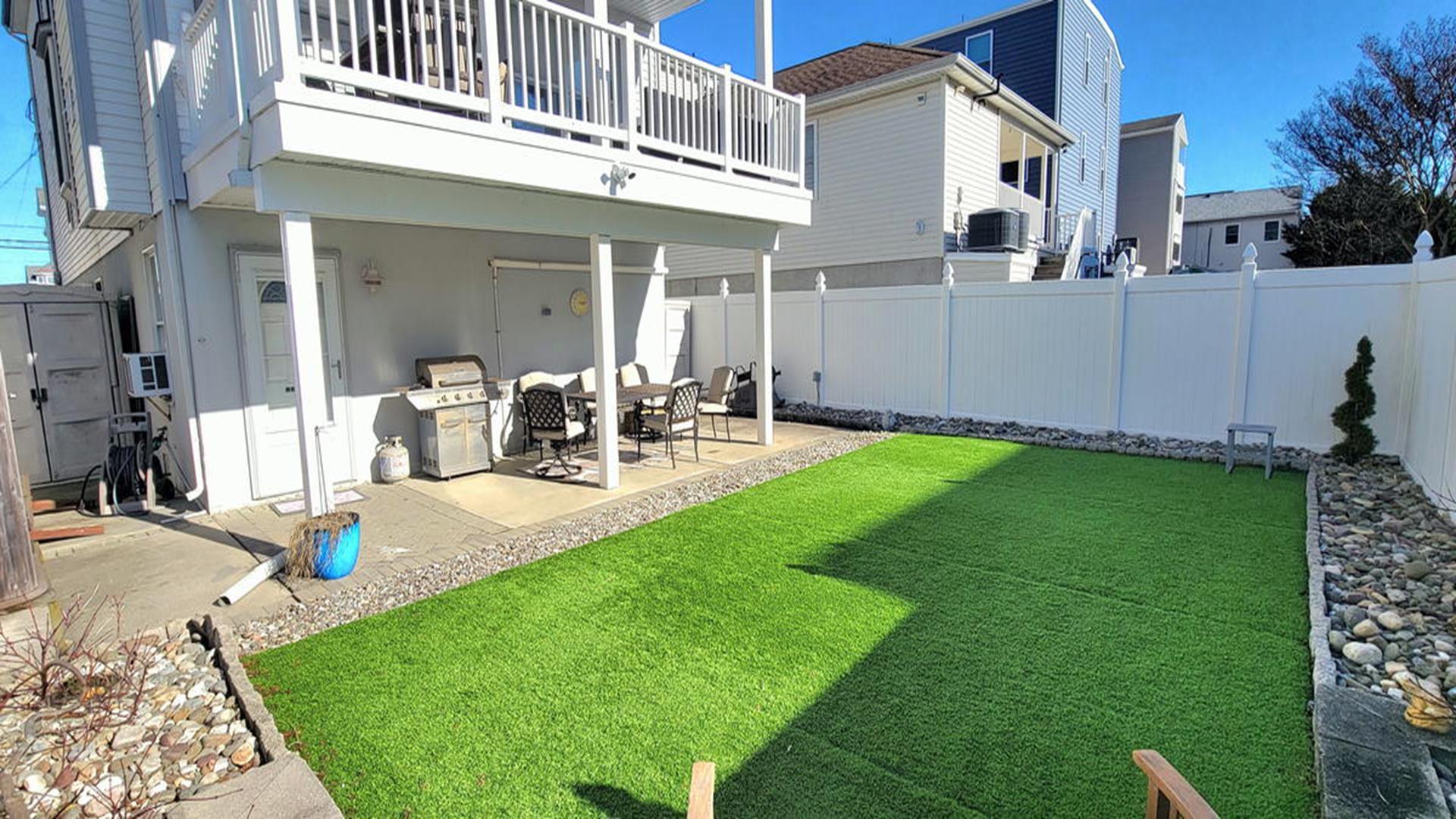 136 38th St, Sea Isle City (Beach Block)