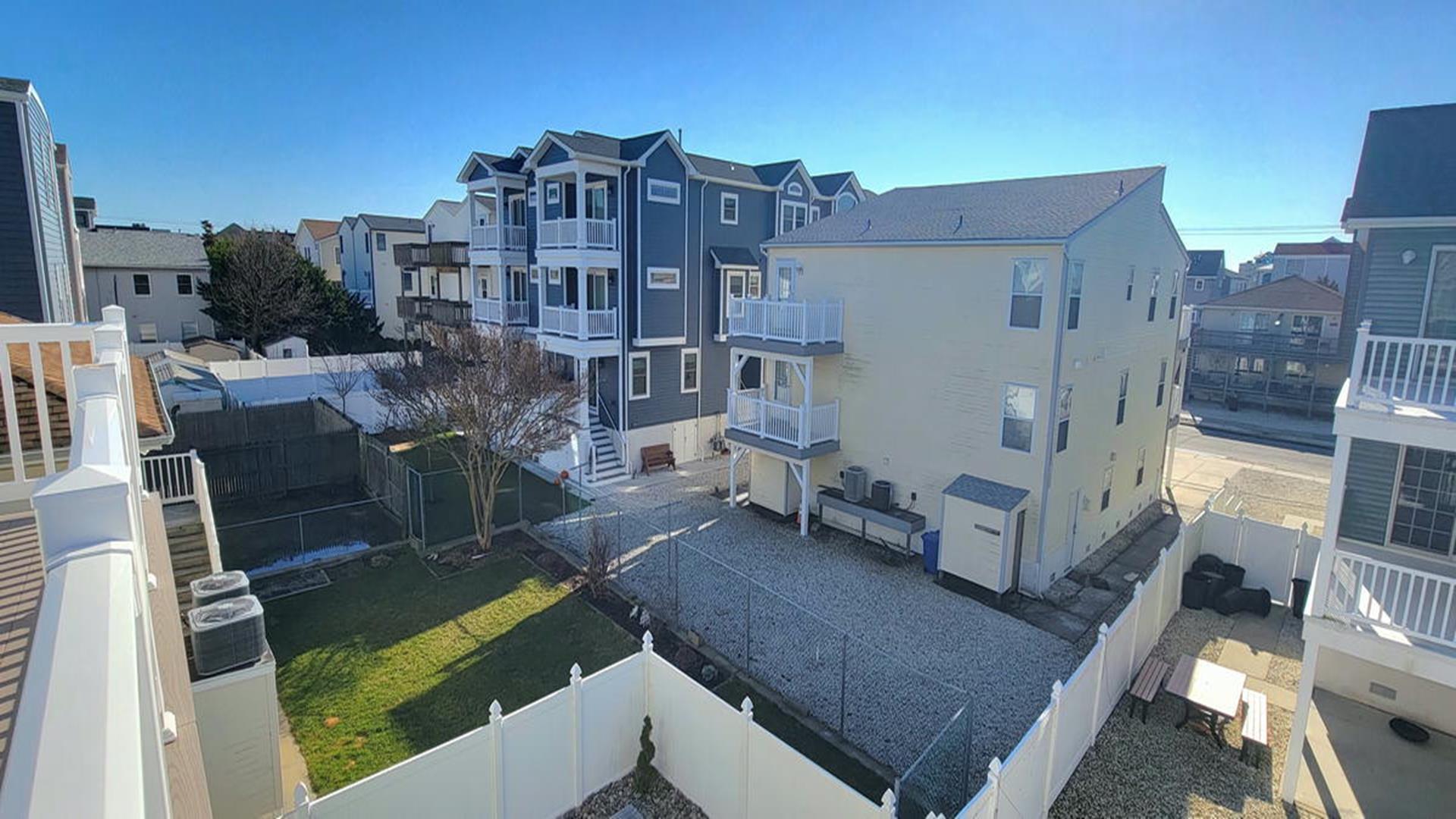 136 38th St, Sea Isle City (Beach Block)