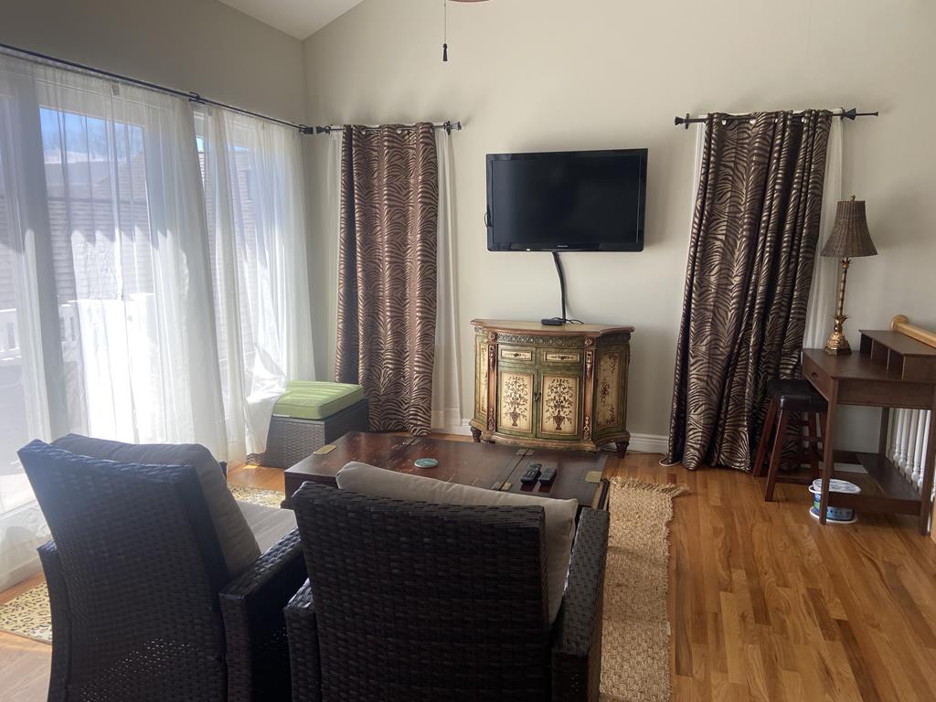 20 Sherwood Way, North Beach (Bay Side)