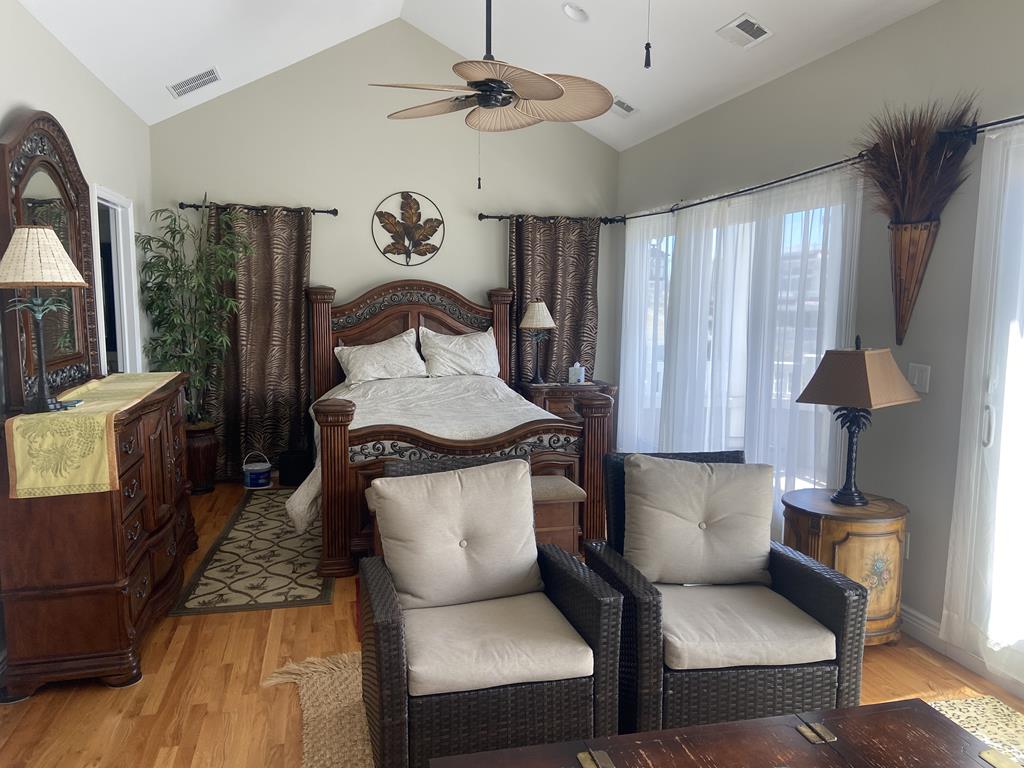 20 Sherwood Way, North Beach (Bay Side)