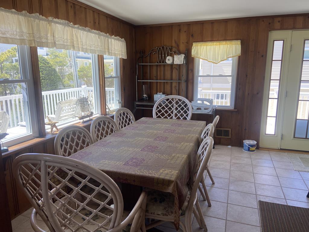 20 Sherwood Way, North Beach (Bay Side)