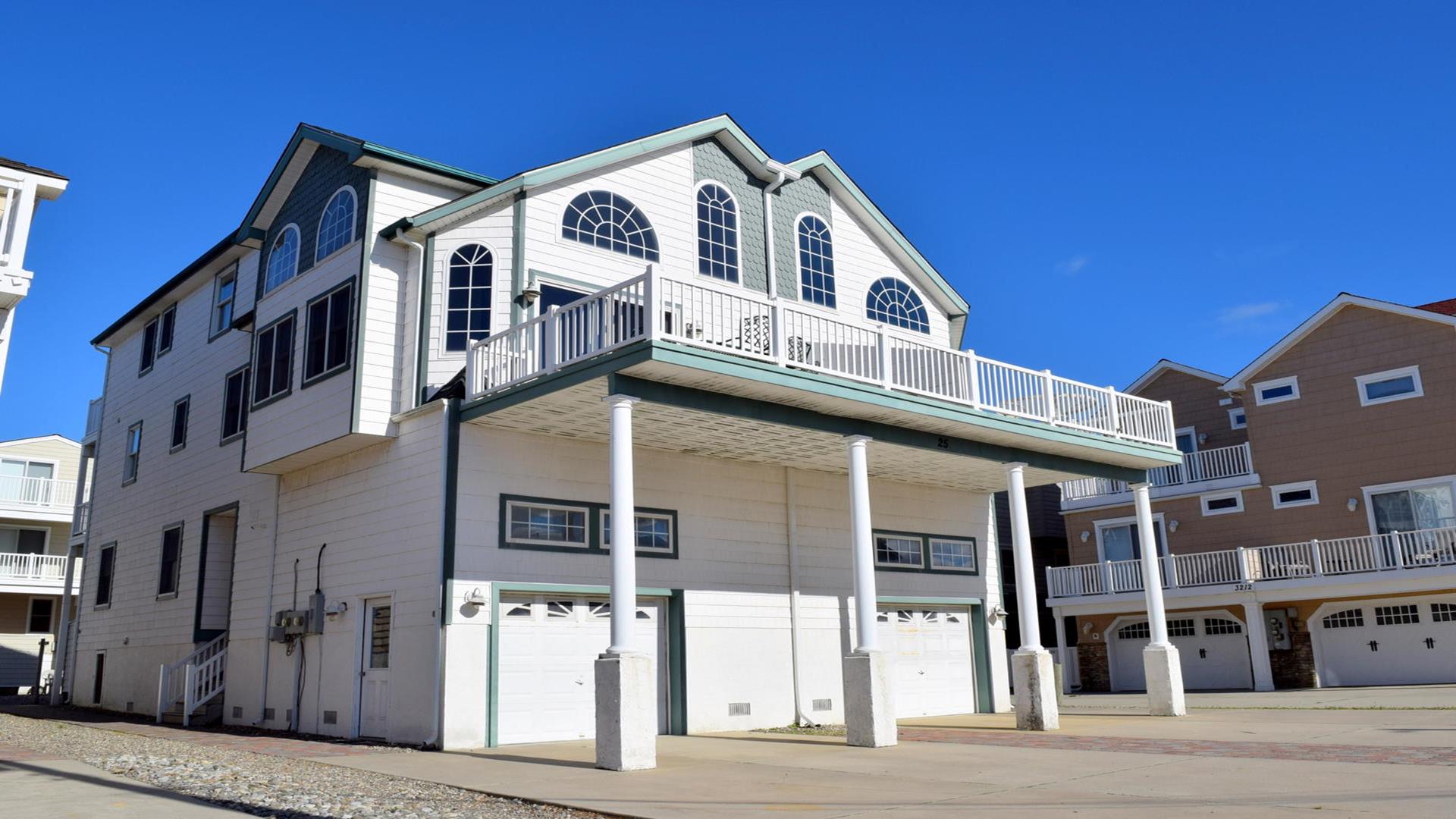 25 33rd Street, Sea Isle City (Beach Block)