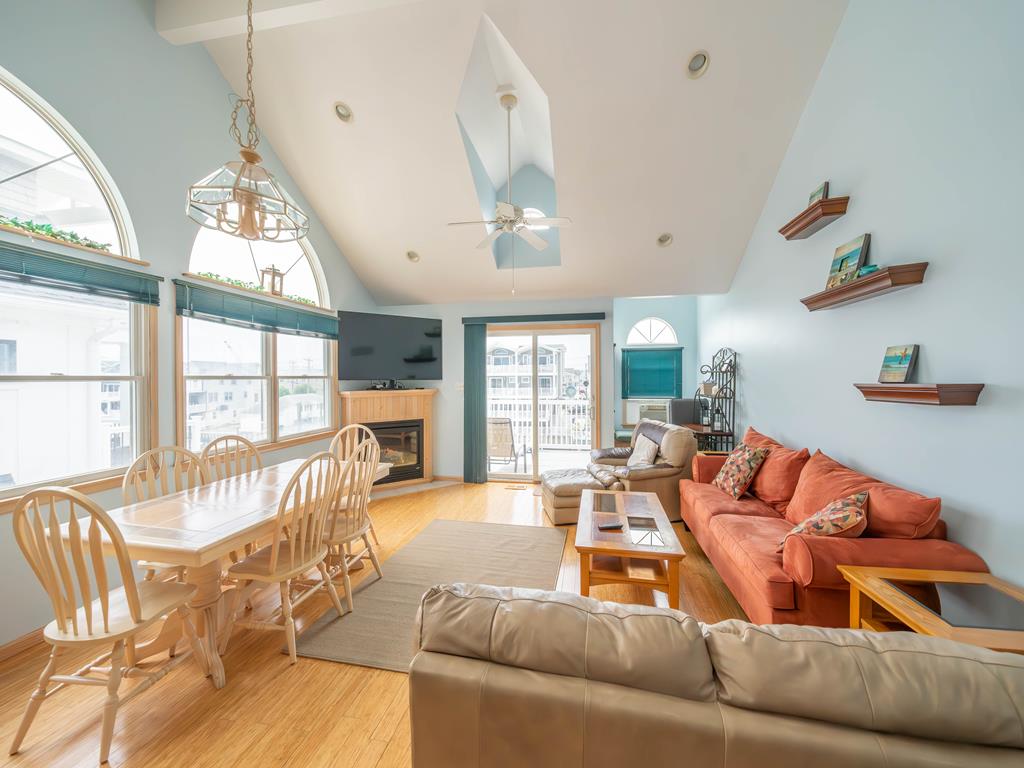 336 43rd Place | Photo 4