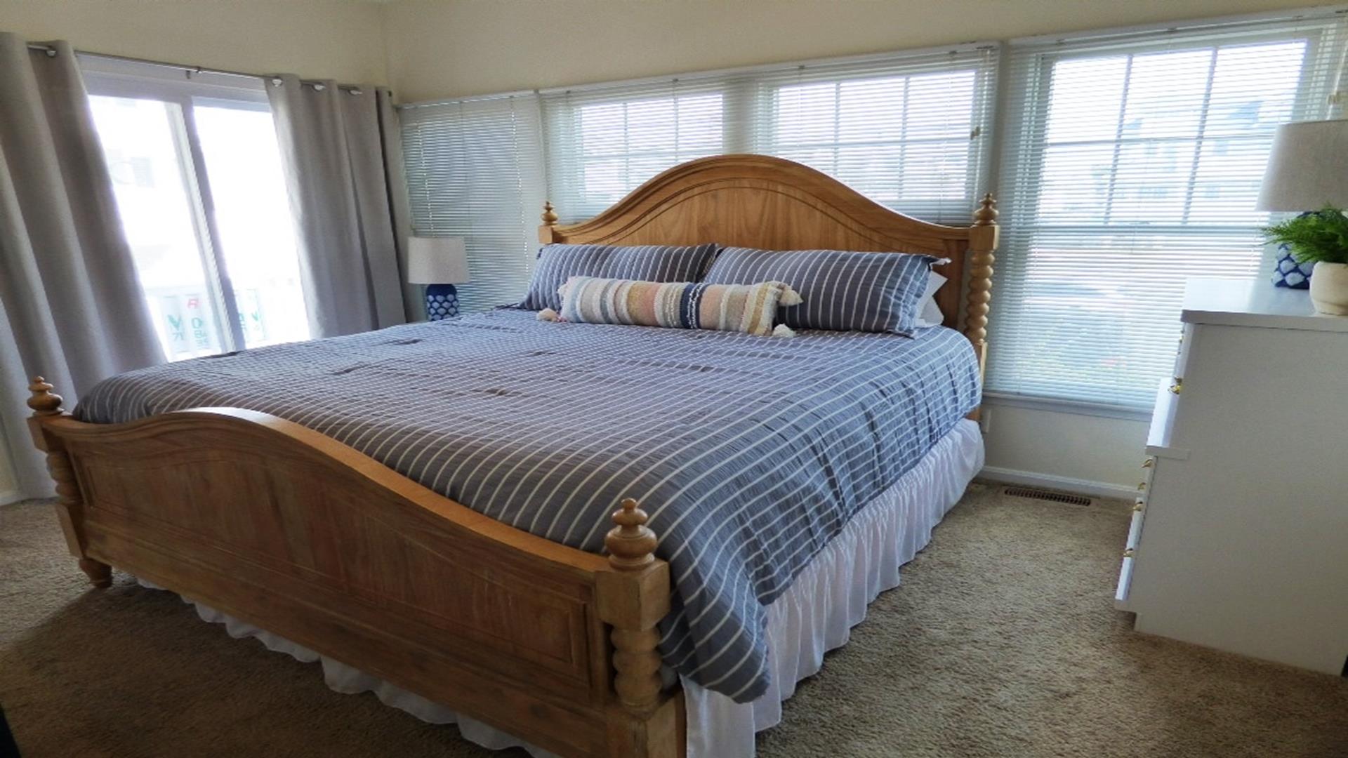 309 Corinthian Avenue, Ocean City (Beach Block)