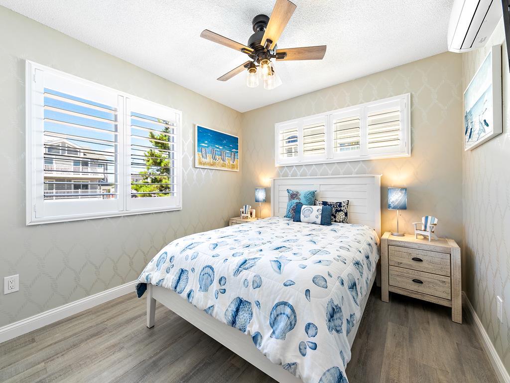 9805 Beach Avenue, Beach Haven Park (Ocean Block)