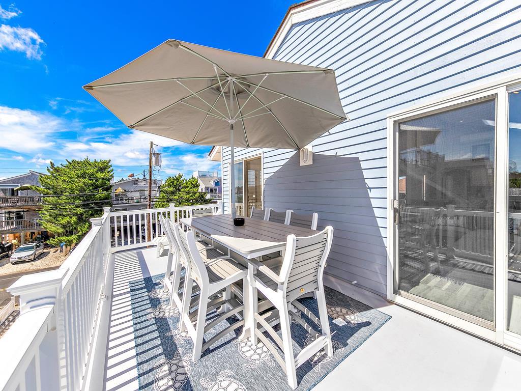 9805 Beach Avenue, Beach Haven Park (Ocean Block)