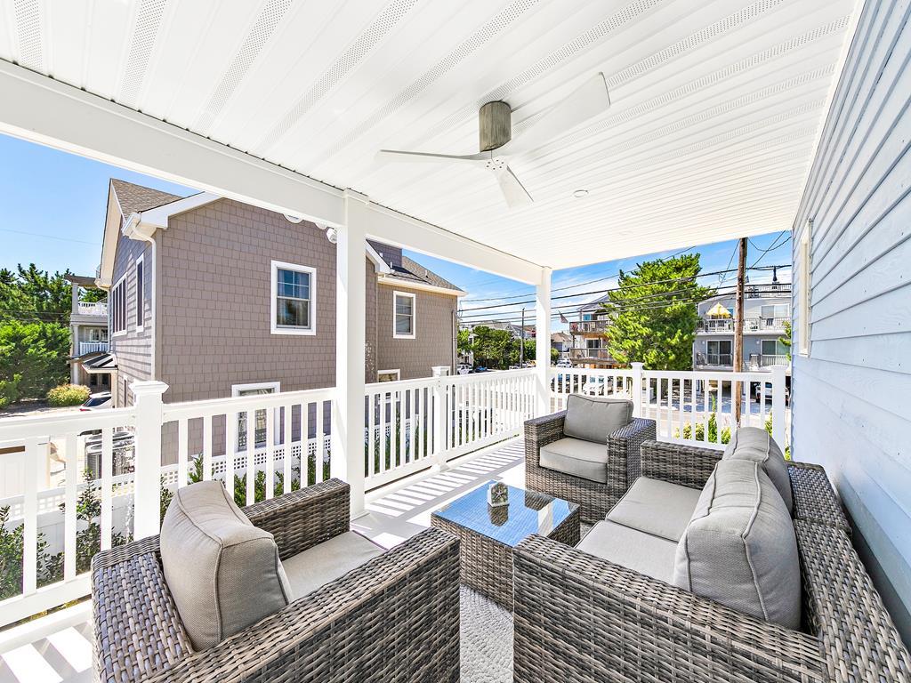 9805 Beach Avenue, Beach Haven Park (Ocean Block)