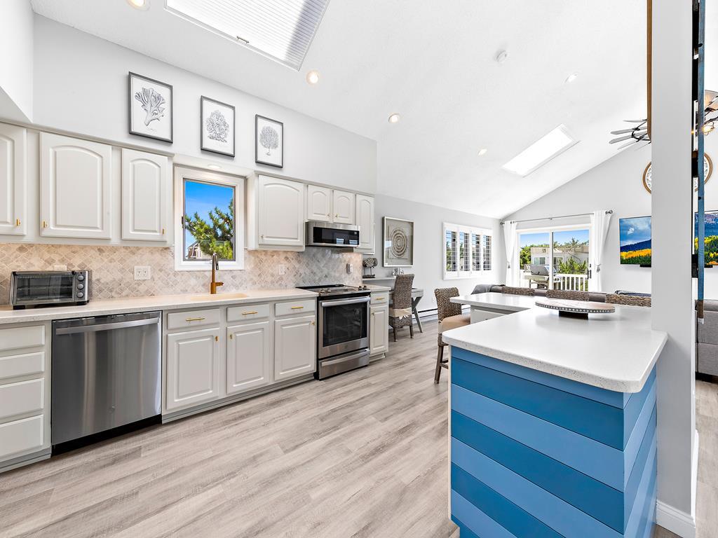 9805 Beach Avenue, Beach Haven Park (Ocean Block)