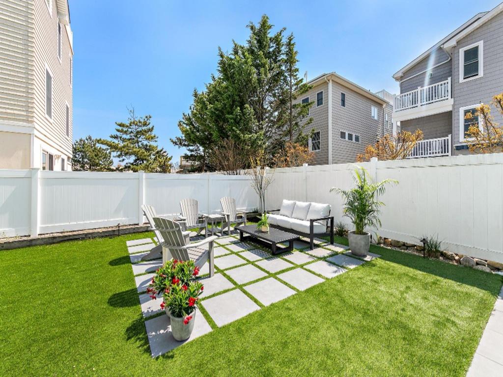 124 E. 12th Street, Ship Bottom (Ocean Block)