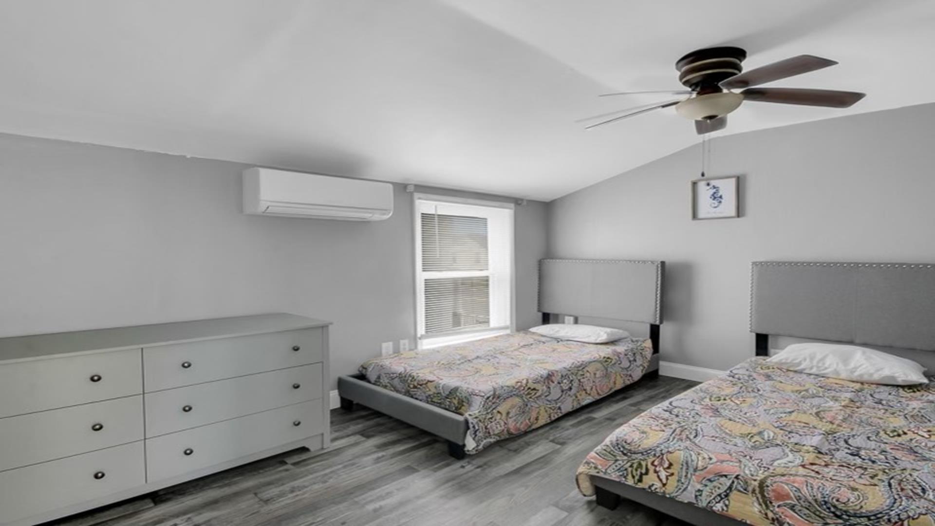 5912 Pacific Avenue, Wildwood Crest (Wildwood Crest Beach Side)