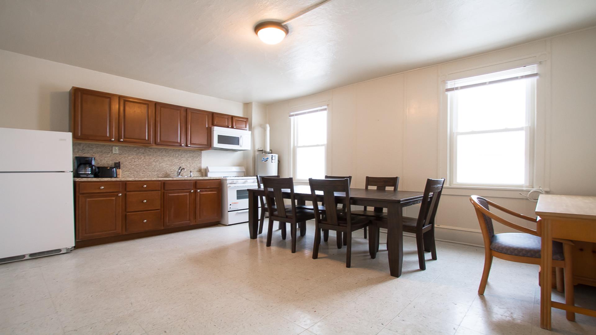 9700 Third Avenue, Stone Harbor (Center) - Picture 3