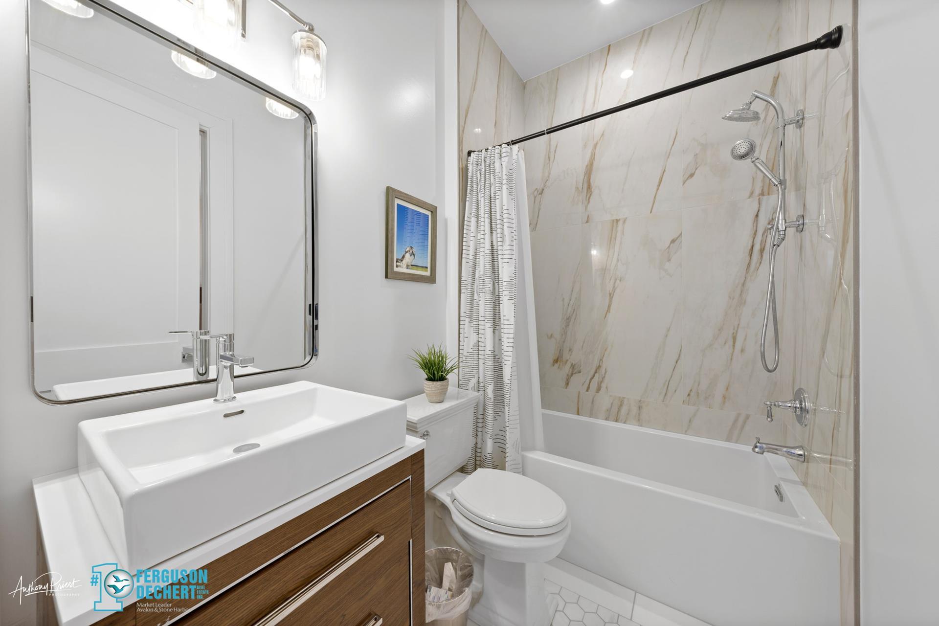 10311 Sunrise Drive, Stone Harbor (Bayfront)