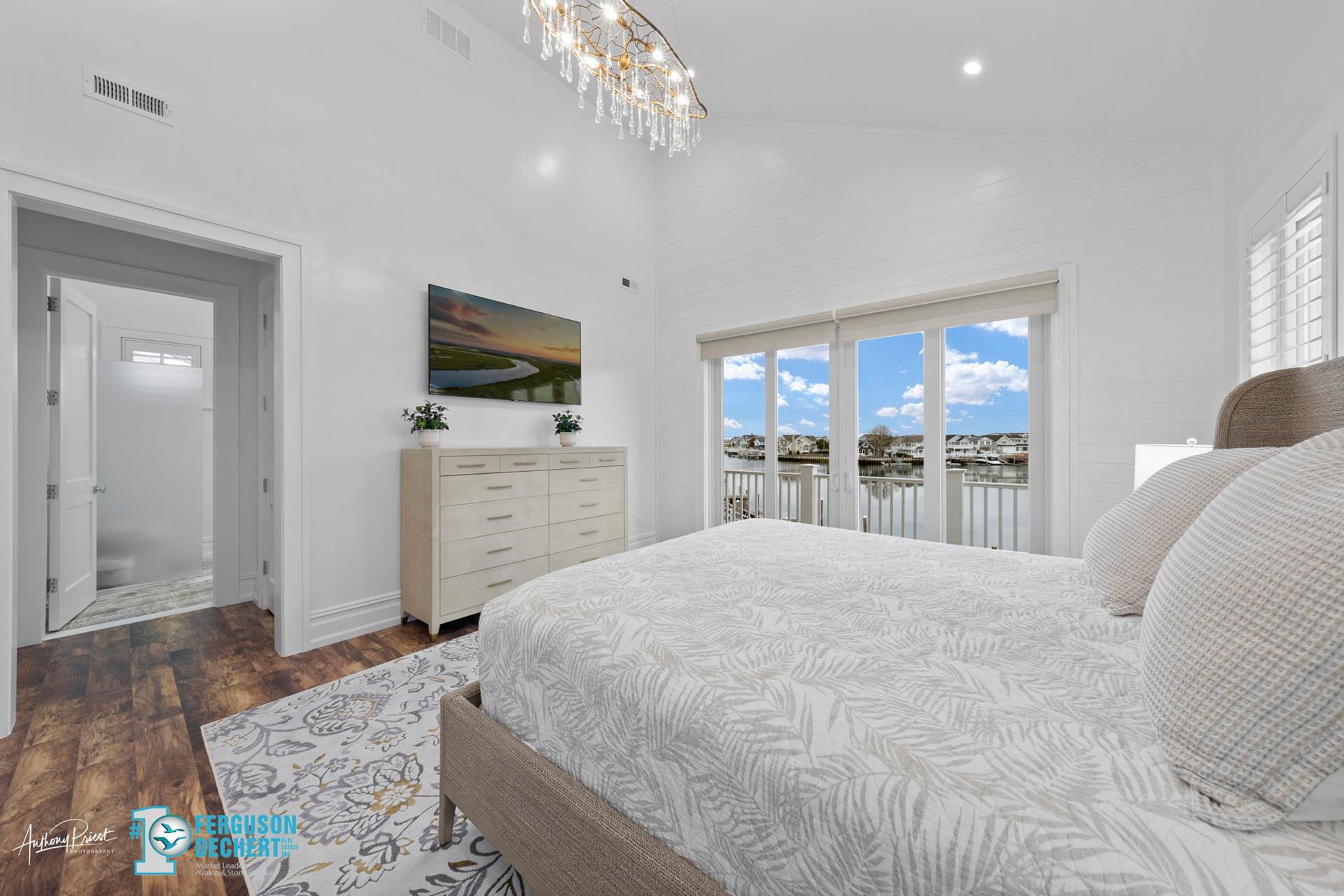 10311 Sunrise Drive, Stone Harbor (Bayfront)