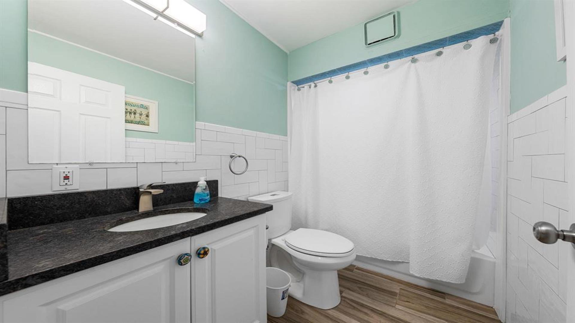 115 43rd Street, Sea Isle (Center)