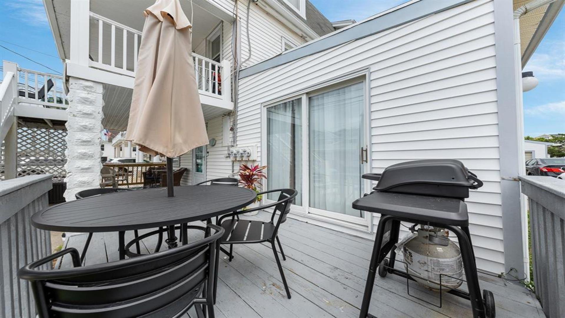 115 43rd Street, Sea Isle (Center)