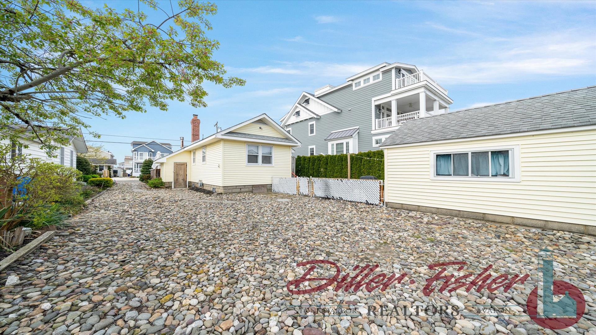 427 21st Street, Avalon (Mid-Island)
