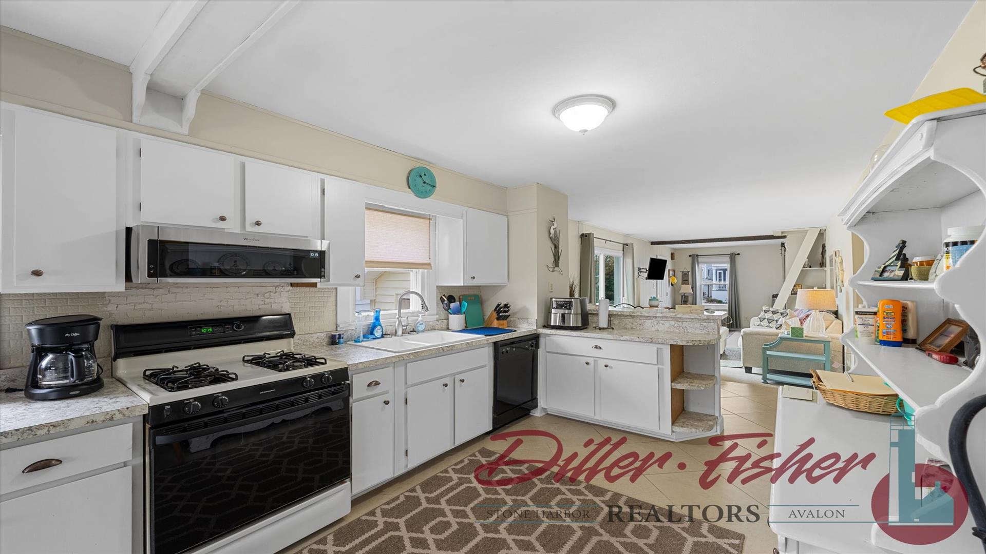 427 21st Street, Avalon (Mid-Island)