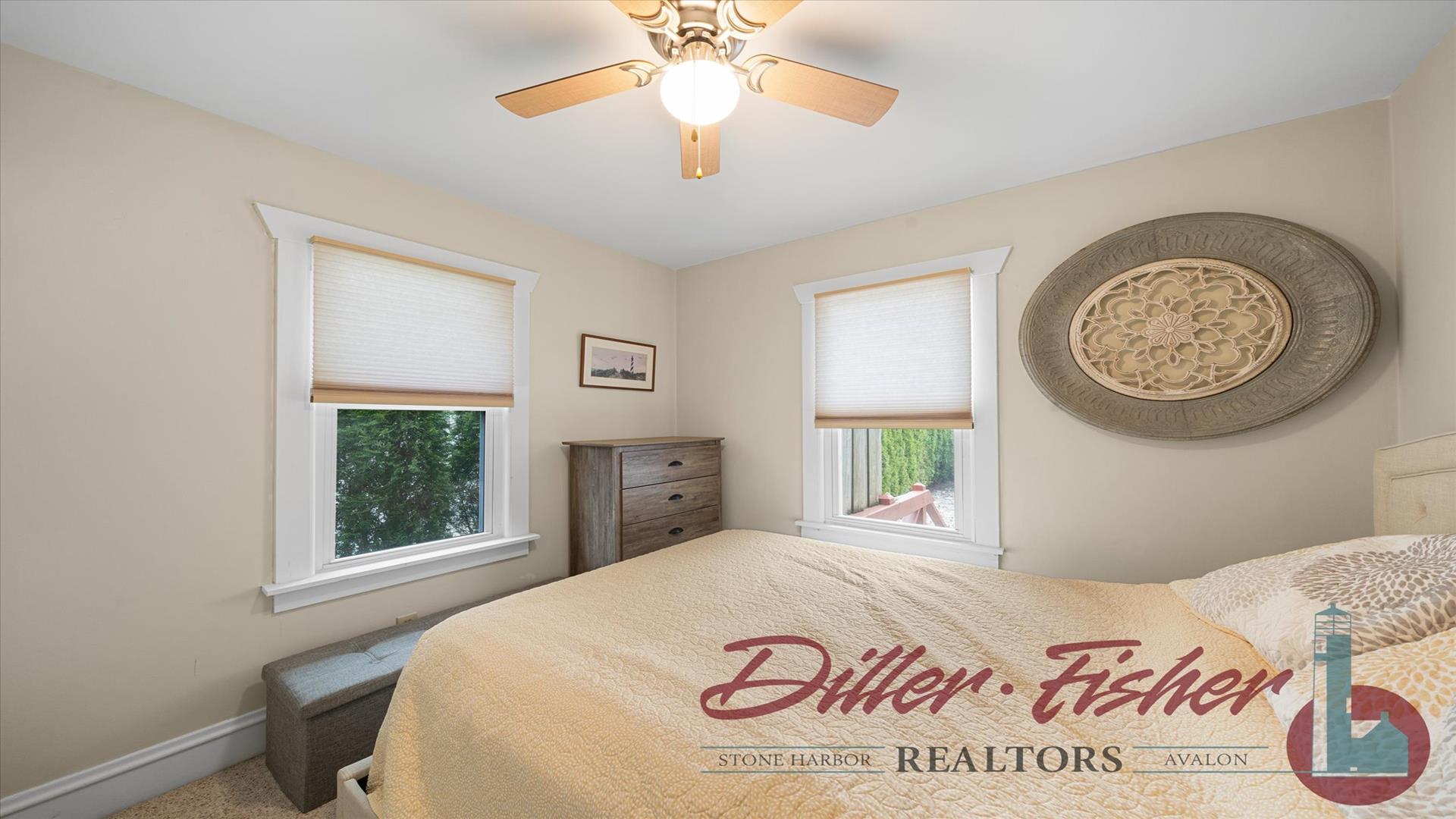 427 21st Street, Avalon (Mid-Island)