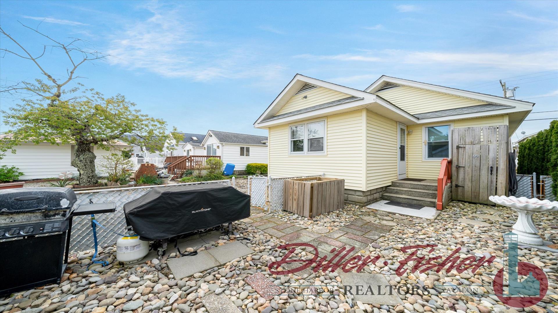 427 21st Street, Avalon (Mid-Island)