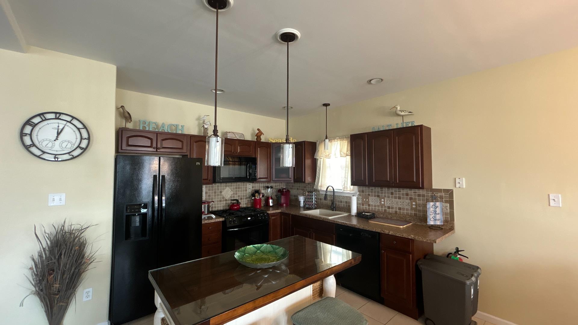 233 East Taylor Avenue, Wildwood (Wildwood Beach Side)