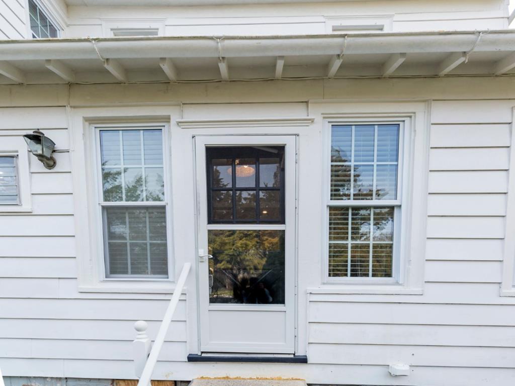 Pet-friendly Colonial Unit in Historic Cape May | Photo 24