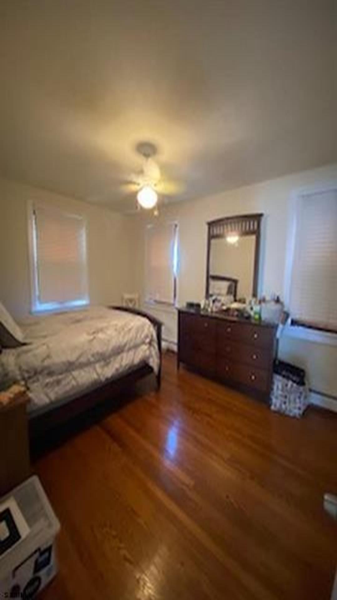 7811 Ventnor Avenue, Margate (Beach Block)