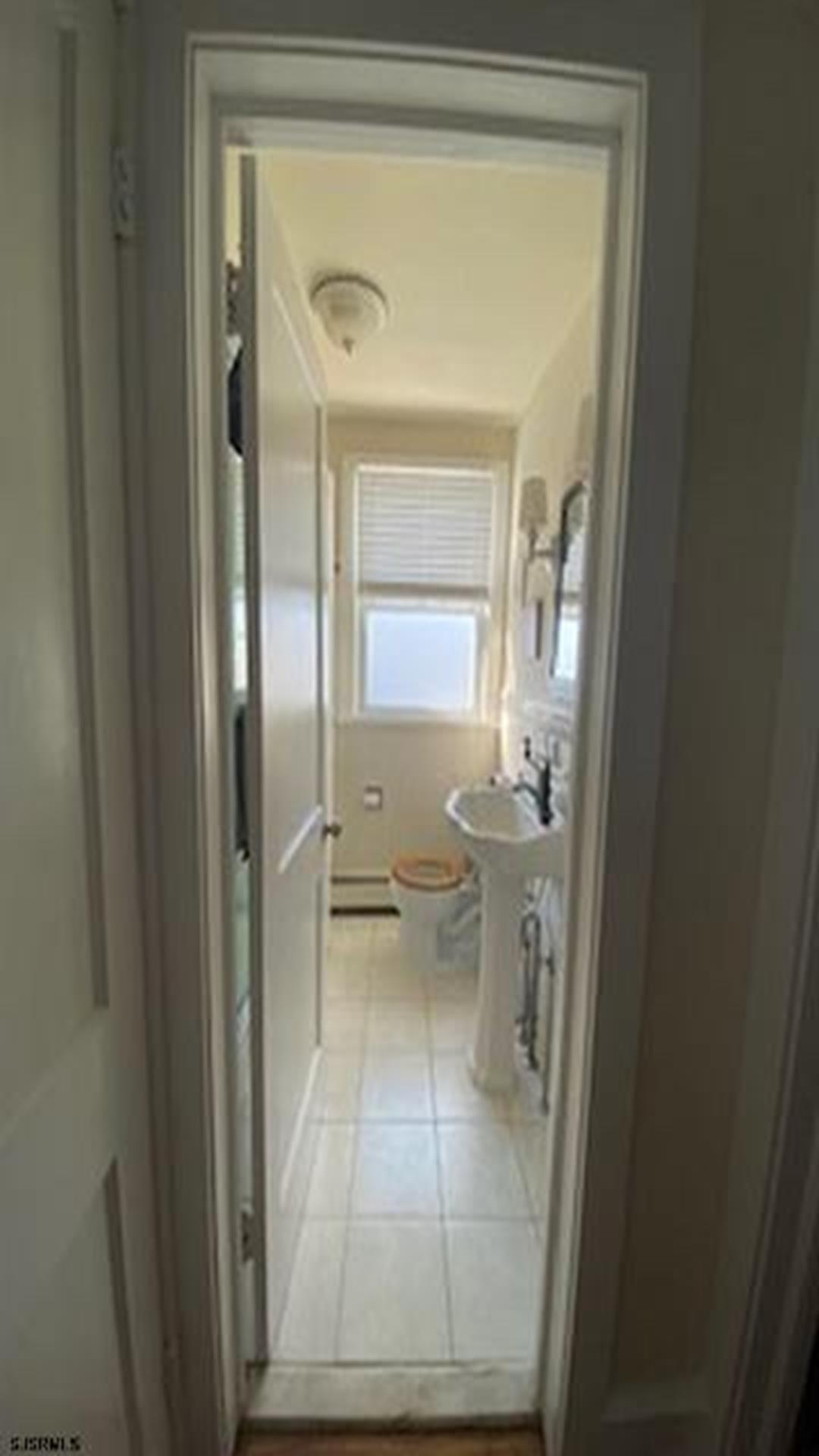 7811 Ventnor Avenue, Margate (Beach Block)