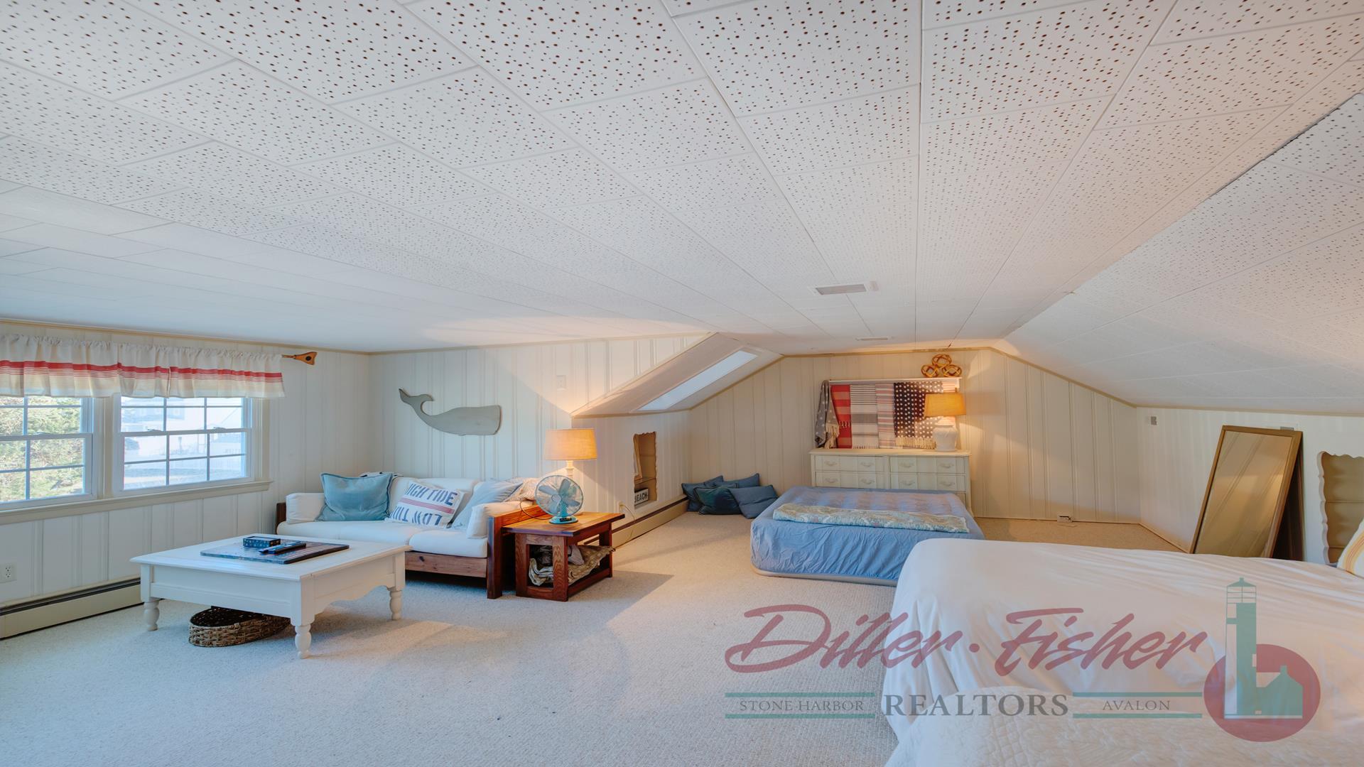 10510 Second Avenue, Stone Harbor (Mid-Island)