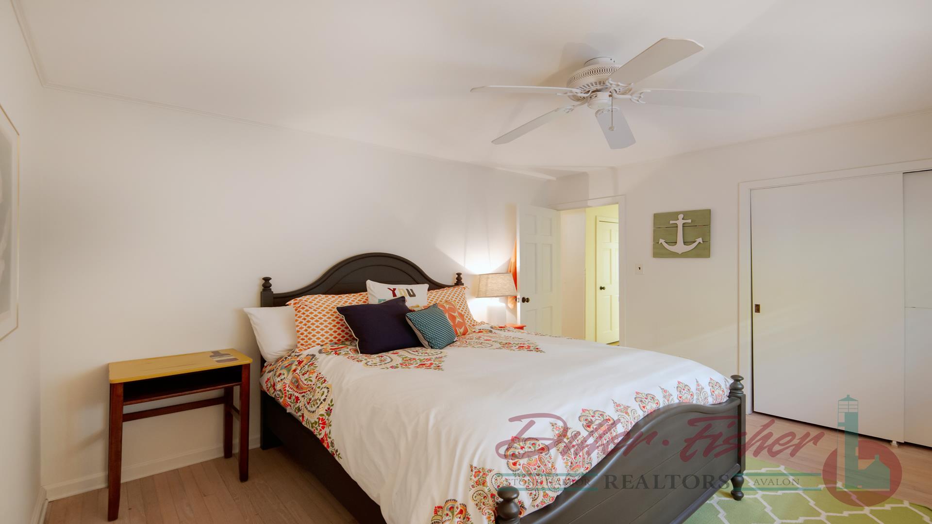 10510 Second Avenue, Stone Harbor (Mid-Island)