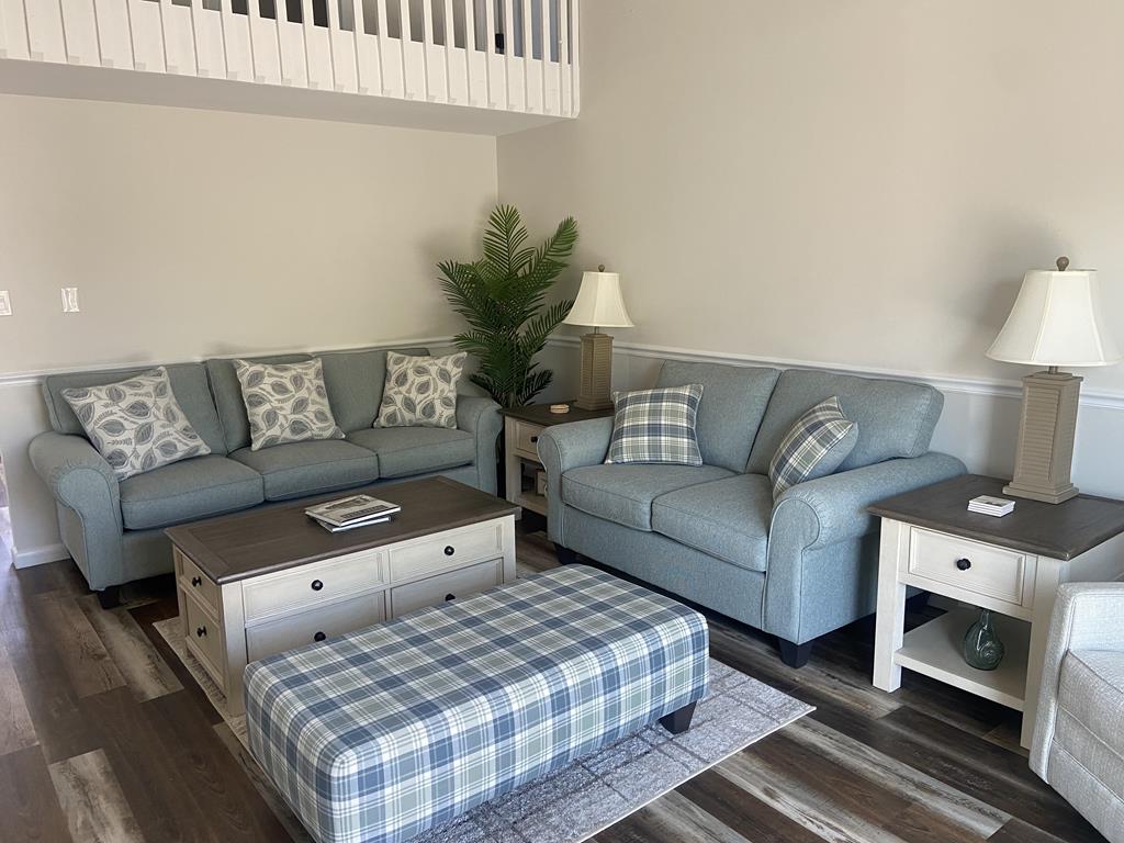 11 W. Lavenia Avenue, Beach Haven Crest (Bay Side)