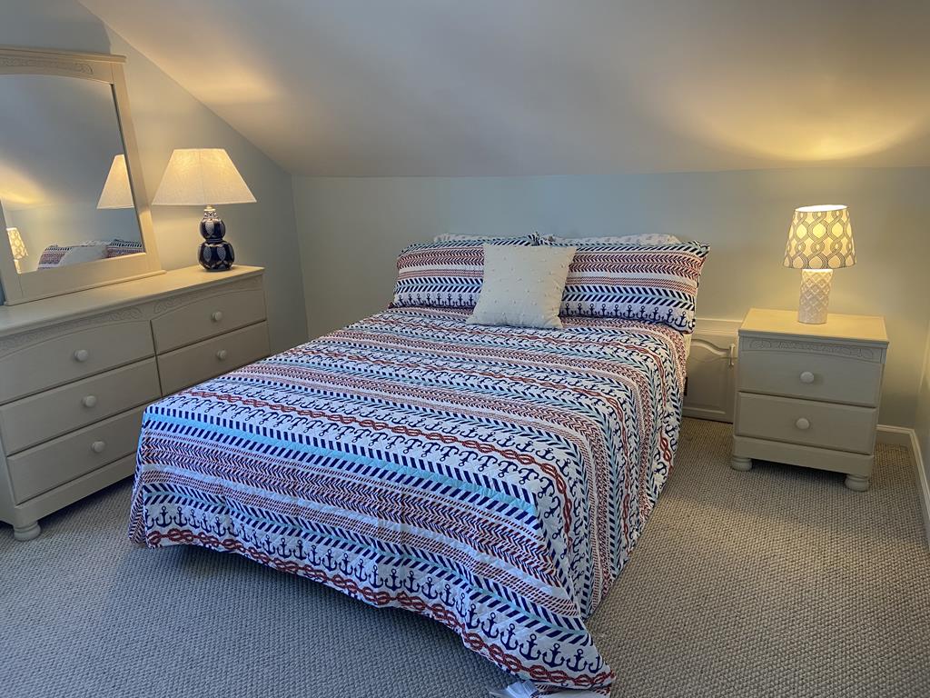 11 W. Lavenia Avenue, Beach Haven Crest (Bay Side)