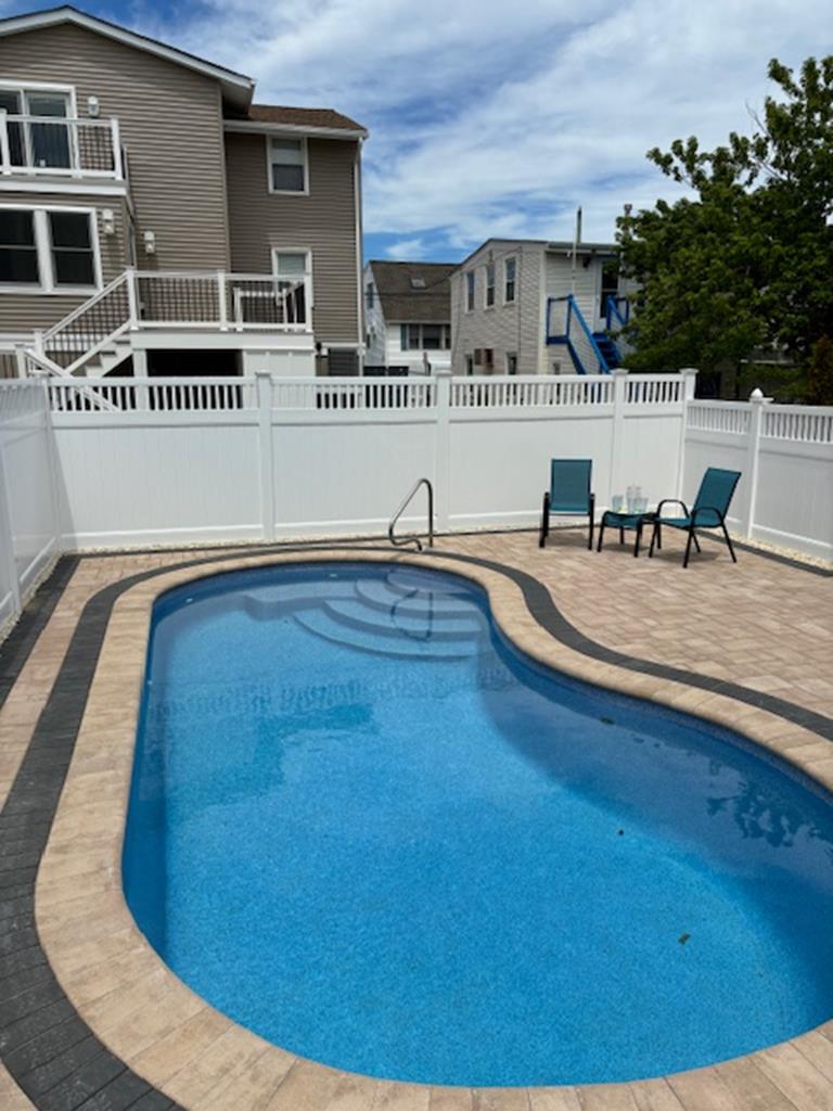 11 W. Lavenia Avenue, Beach Haven Crest (Bay Side)