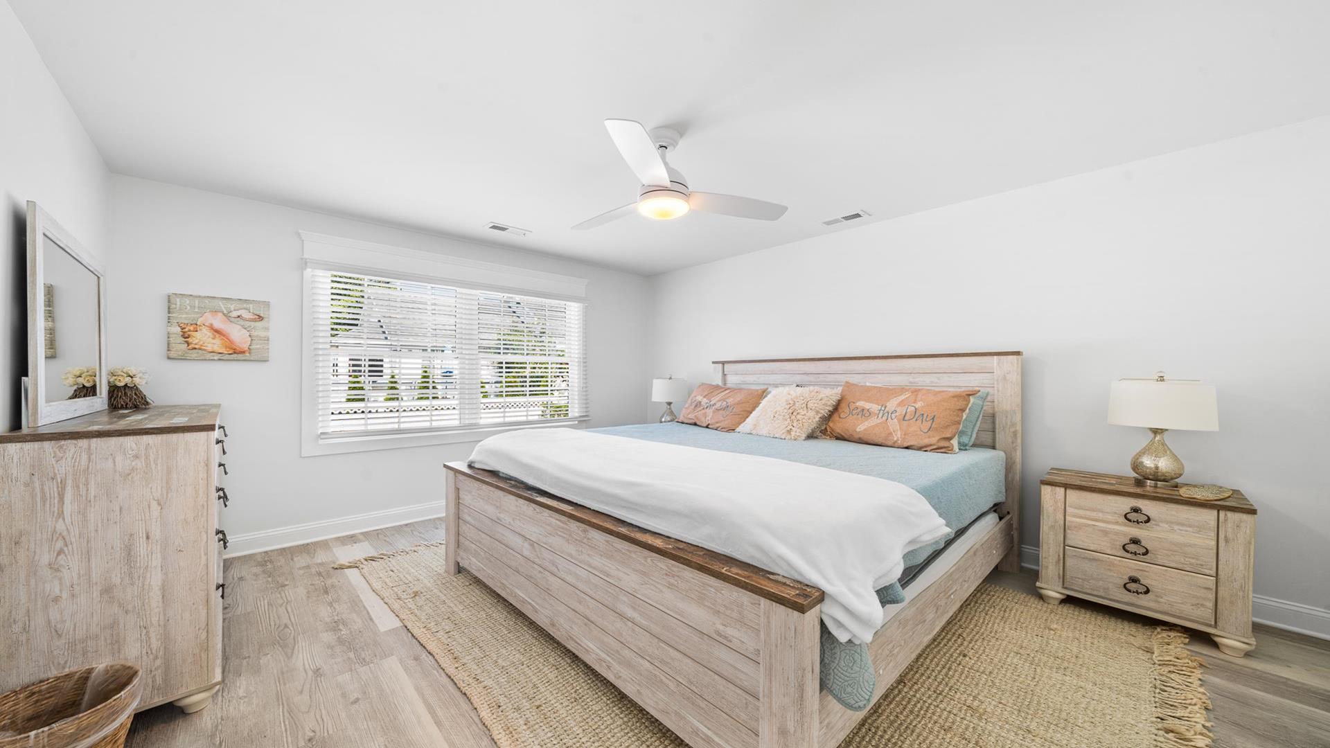 2402 Avalon Avenue, Avalon (1 Block to Beach)