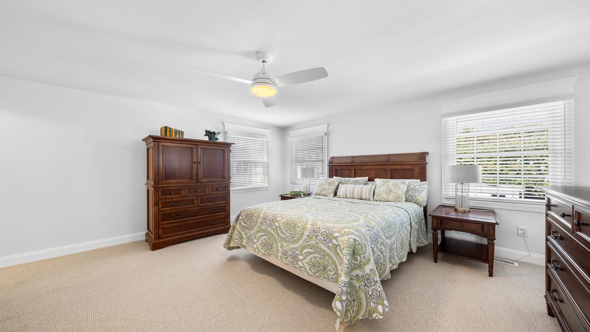 2402 Avalon Avenue, Avalon (1 Block to Beach)