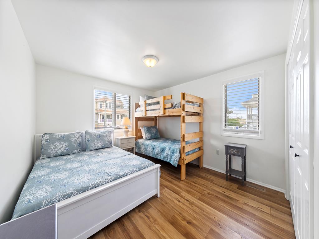 120 E 18th Street, Ship Bottom (Ocean Block)